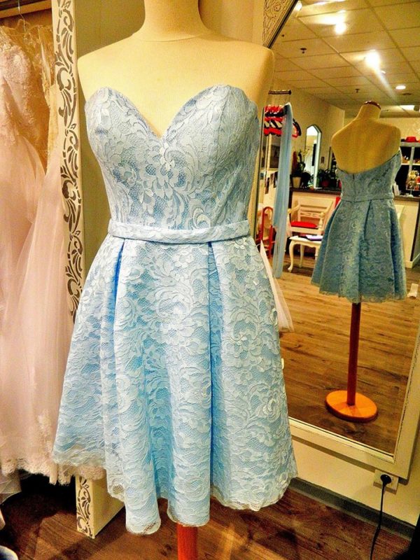Fashion New York NY2237 robe bustier courte en dentelle coloris bleu ciel taille 40 119€ au lieu de 209€ - Fashion New York NY2237